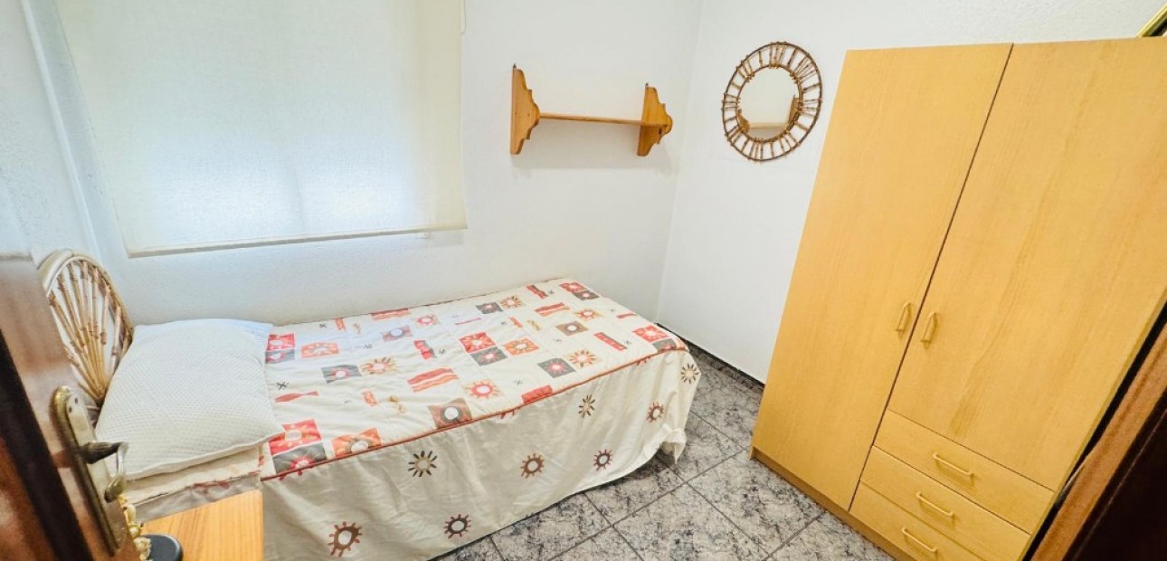 Herverkoop - Appartement / flat -
Torrevieja