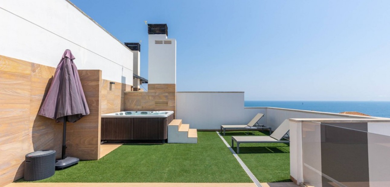 Herverkoop - Appartement / flat -
Cabo Roig