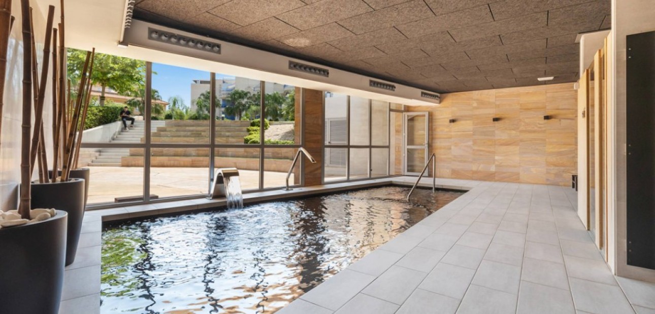 Herverkoop - Appartement / flat -
Cabo Roig