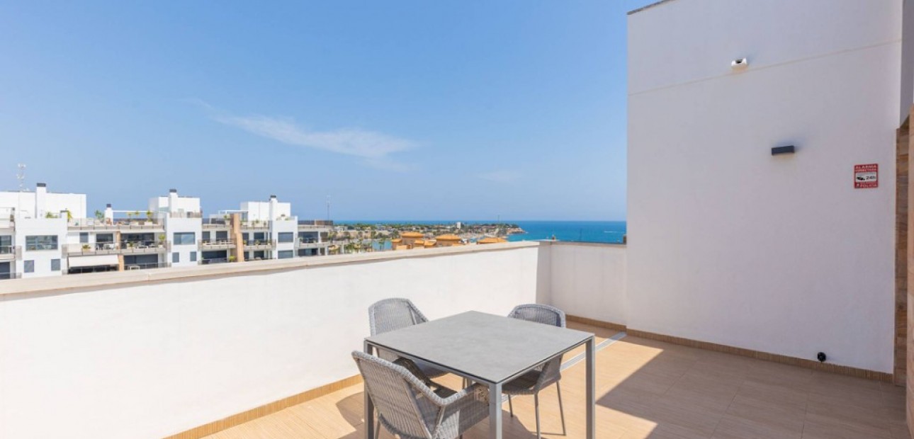 Herverkoop - Appartement / flat -
Cabo Roig