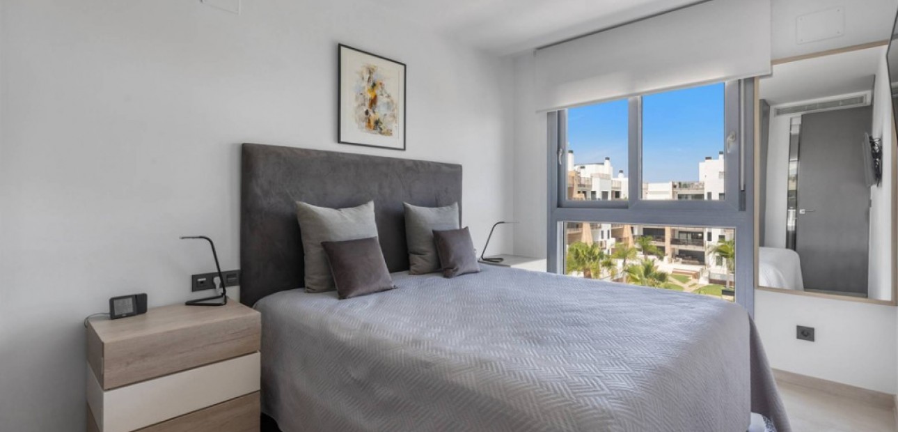 Herverkoop - Appartement / flat -
Cabo Roig