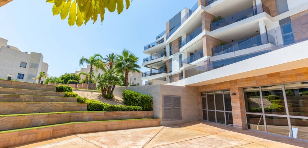 Herverkoop - Appartement / flat -
Cabo Roig