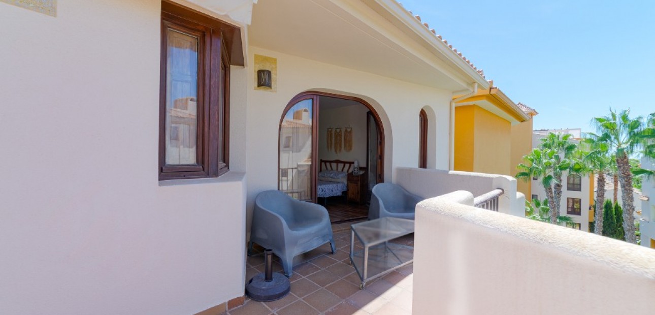 Sale - Apartment / flat -
Punta Prima