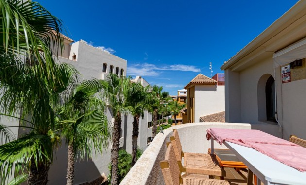 Sale - Apartment / flat -
Punta Prima