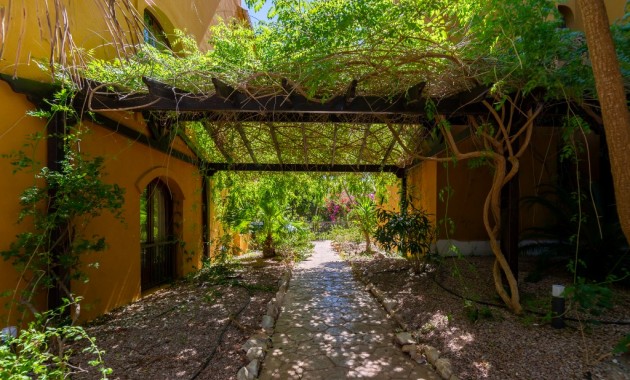 Sale - Apartment / flat -
Punta Prima