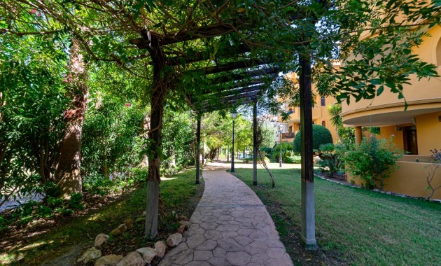 Sale - Apartment / flat -
Punta Prima