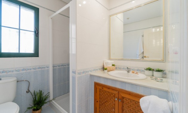 Venta - Villa -
Orihuela Costa - Villamartín