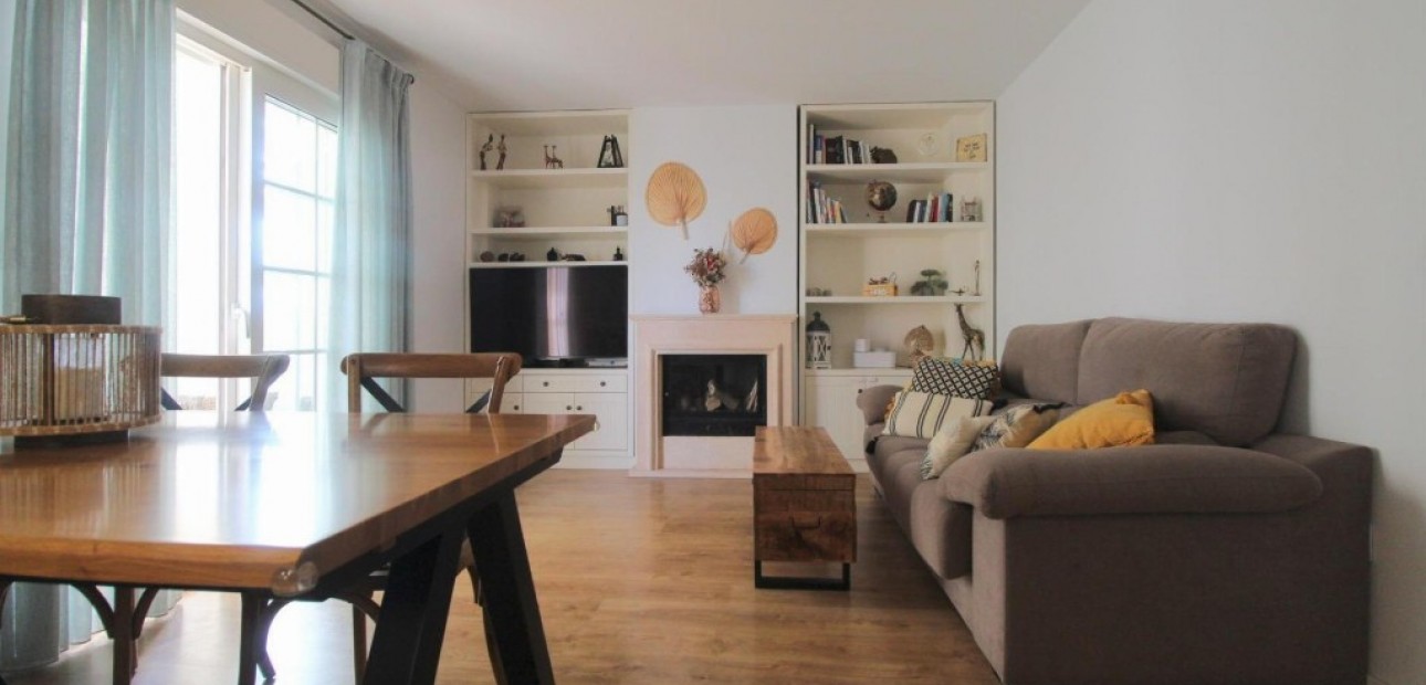 Herverkoop - Appartement / flat -
Torrevieja