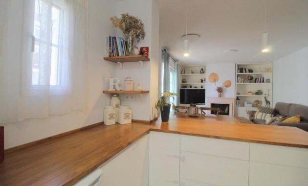 Herverkoop - Appartement / flat -
Torrevieja