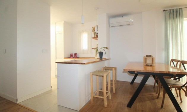 Herverkoop - Appartement / flat -
Torrevieja