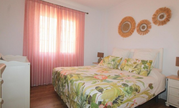 Herverkoop - Appartement / flat -
Torrevieja