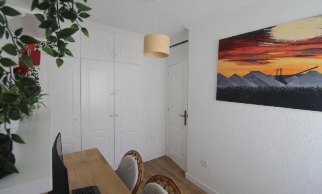 Herverkoop - Appartement / flat -
Torrevieja