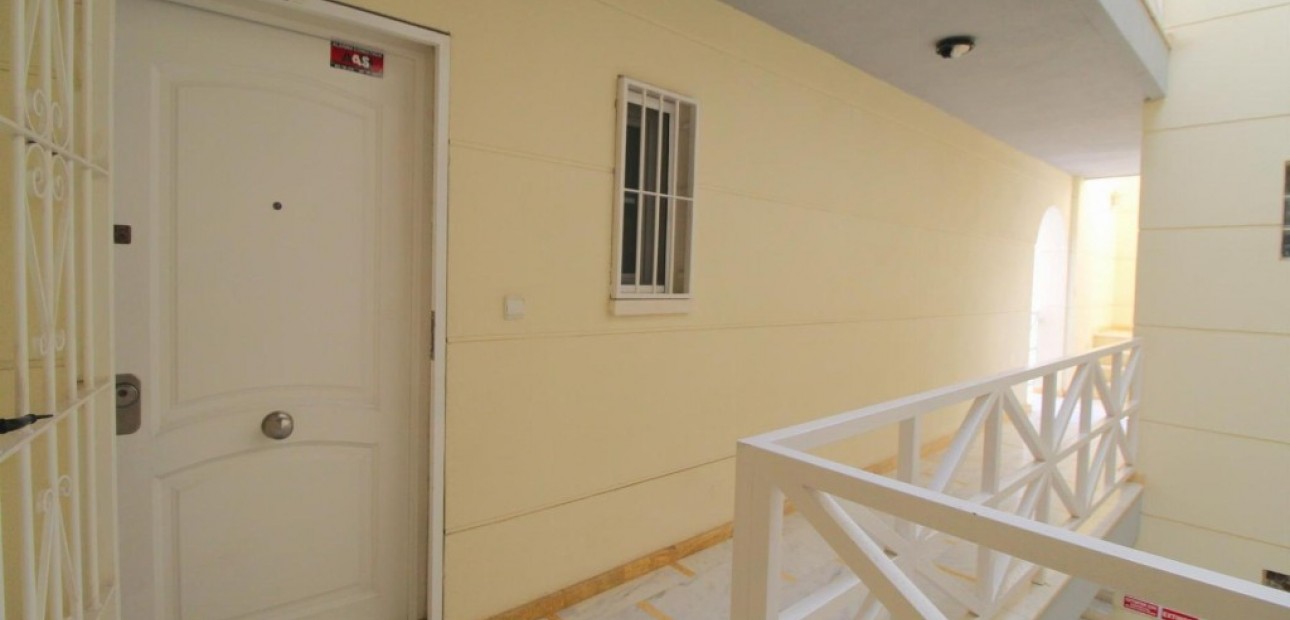 Herverkoop - Appartement / flat -
Torrevieja