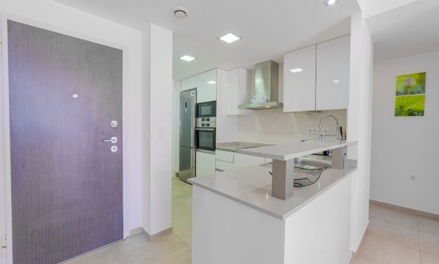 Venta - Apartamento / piso -
Punta Prima