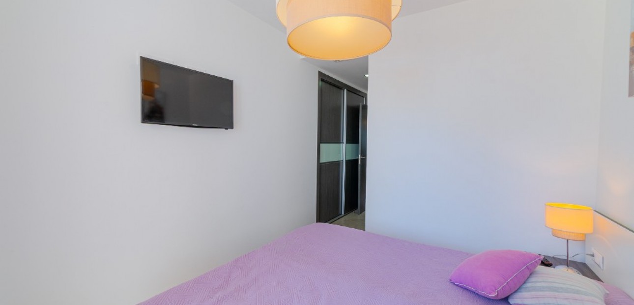 Venta - Apartamento / piso -
Punta Prima