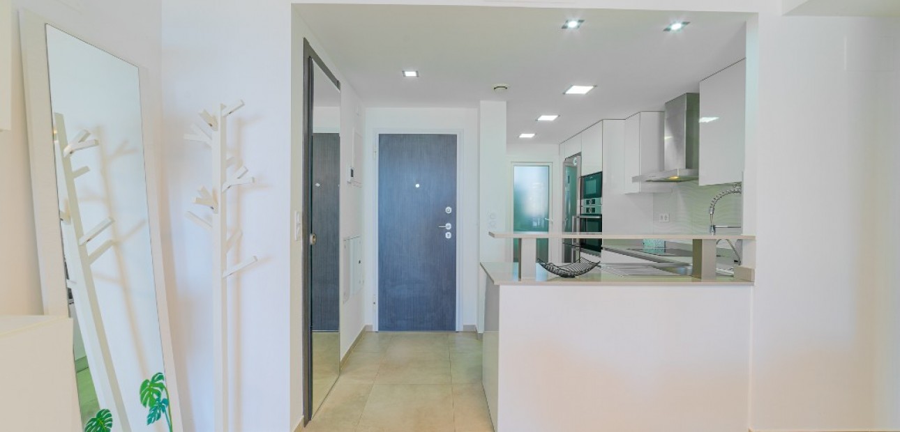 Venta - Apartamento / piso -
Punta Prima