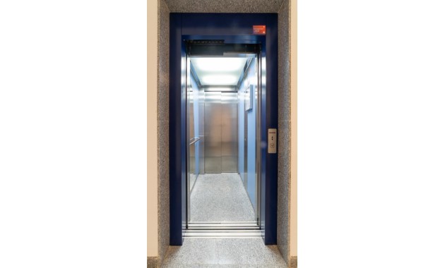 Venta - Apartamento / piso -
Punta Prima