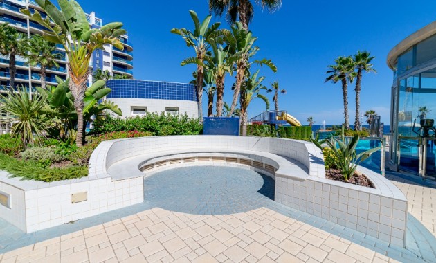 Venta - Apartamento / piso -
Punta Prima