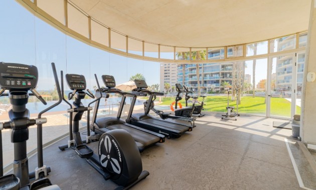 Venta - Apartamento / piso -
Punta Prima