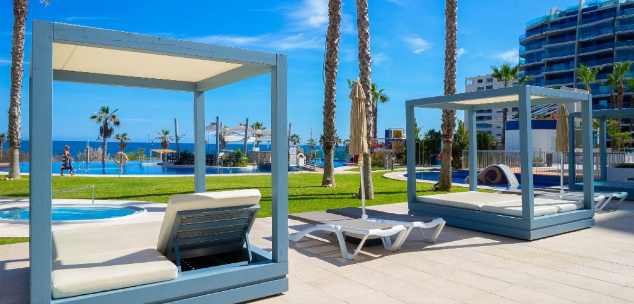 Venta - Apartamento / piso -
Punta Prima