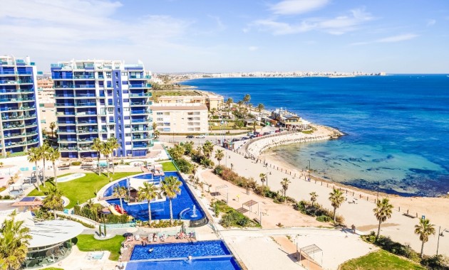 Venta - Apartamento / piso -
Punta Prima