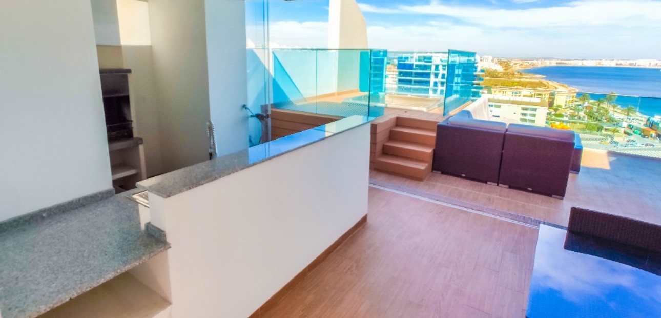 Venta - Apartamento / piso -
Punta Prima