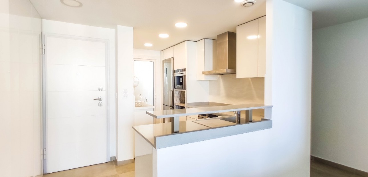 Venta - Apartamento / piso -
Punta Prima