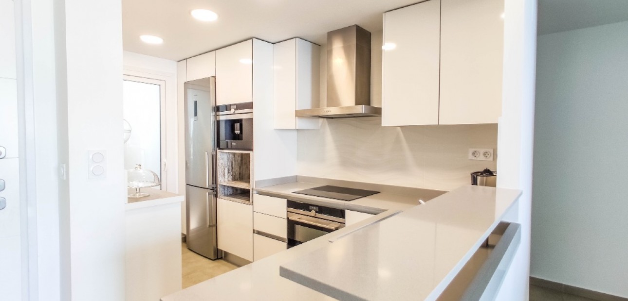 Venta - Apartamento / piso -
Punta Prima