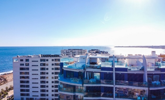 Venta - Apartamento / piso -
Punta Prima