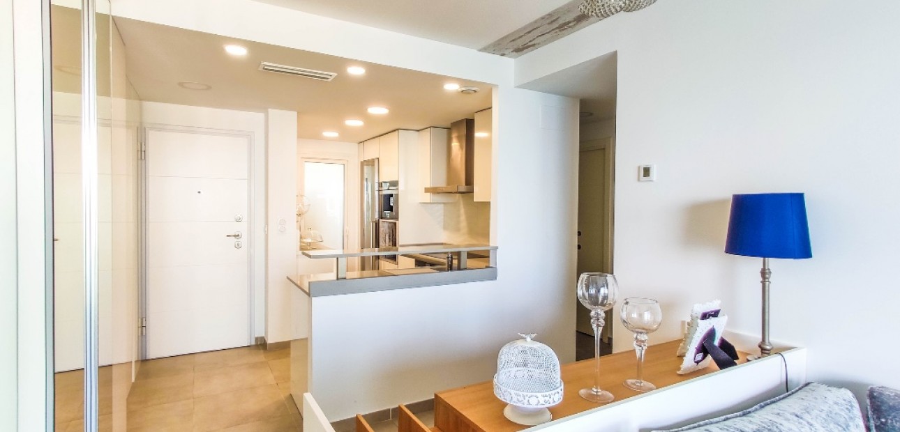 Venta - Apartamento / piso -
Punta Prima