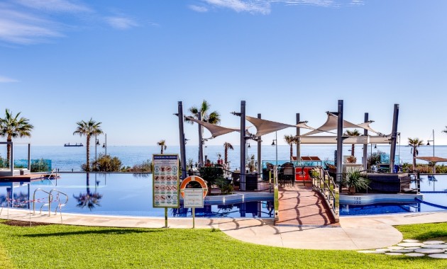 Venta - Apartamento / piso -
Punta Prima