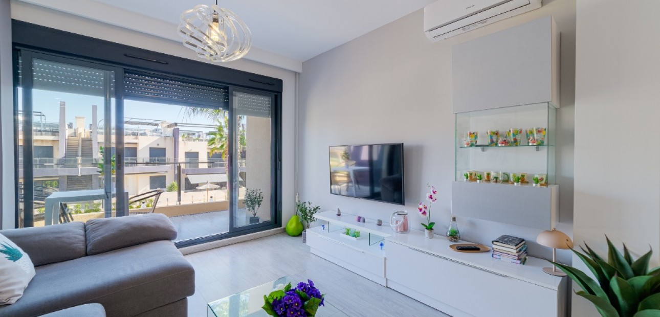 Venta - Apartamento / piso -
Mil Palmeras