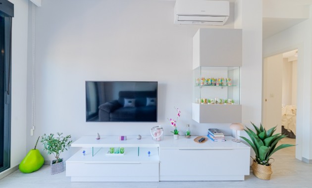 Venta - Apartamento / piso -
Mil Palmeras