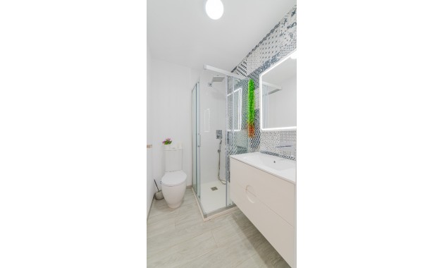 Venta - Apartamento / piso -
Mil Palmeras
