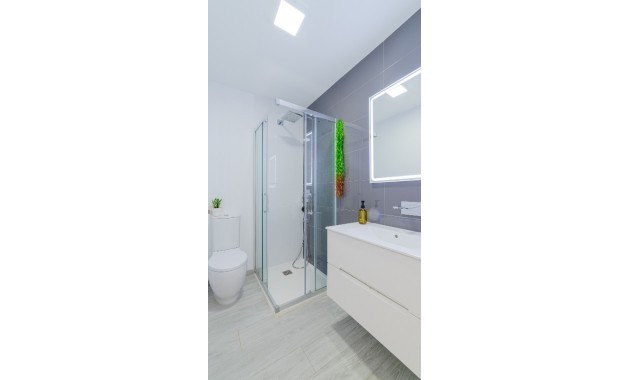 Venta - Apartamento / piso -
Mil Palmeras