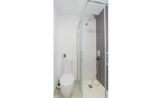 Venta - Apartamento / piso -
Mil Palmeras