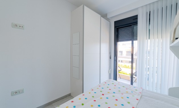Venta - Apartamento / piso -
Mil Palmeras