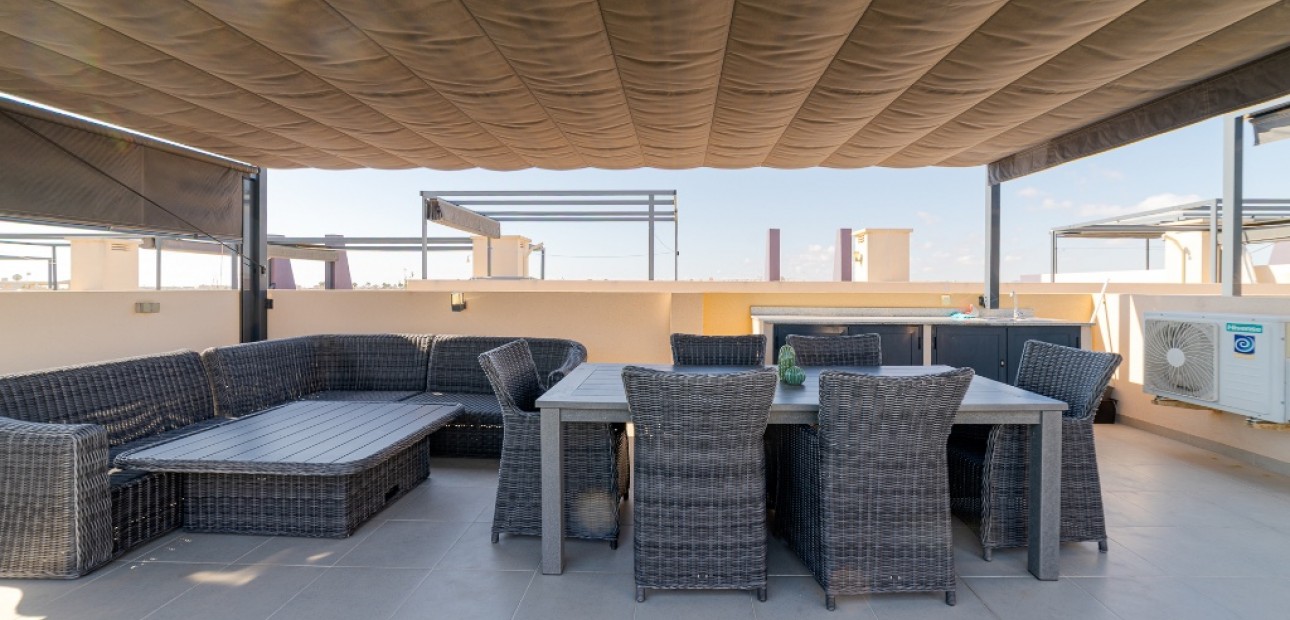 Venta - Apartamento / piso -
Mil Palmeras