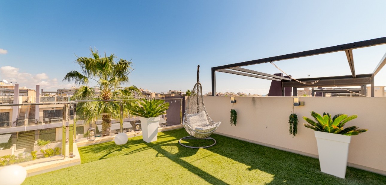 Venta - Apartamento / piso -
Mil Palmeras