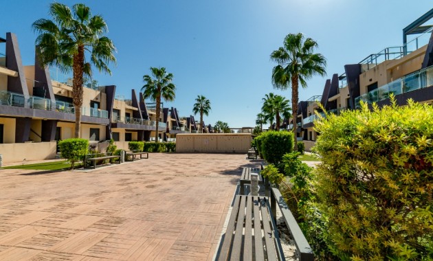 Venta - Apartamento / piso -
Mil Palmeras