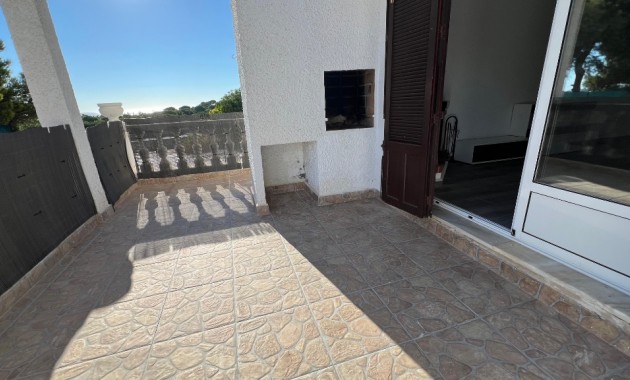 Sale - Townhouse -
Los Altos