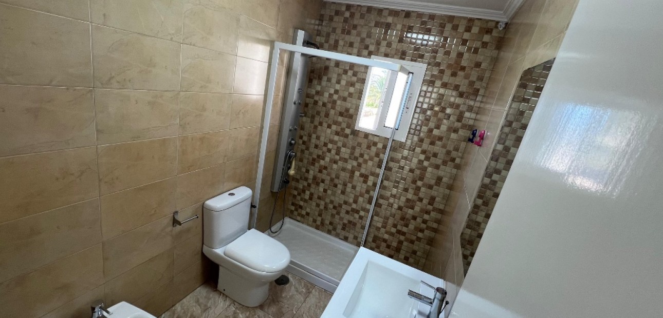 Sale - Townhouse -
Los Altos