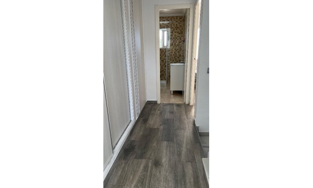 Sale - Townhouse -
Los Altos