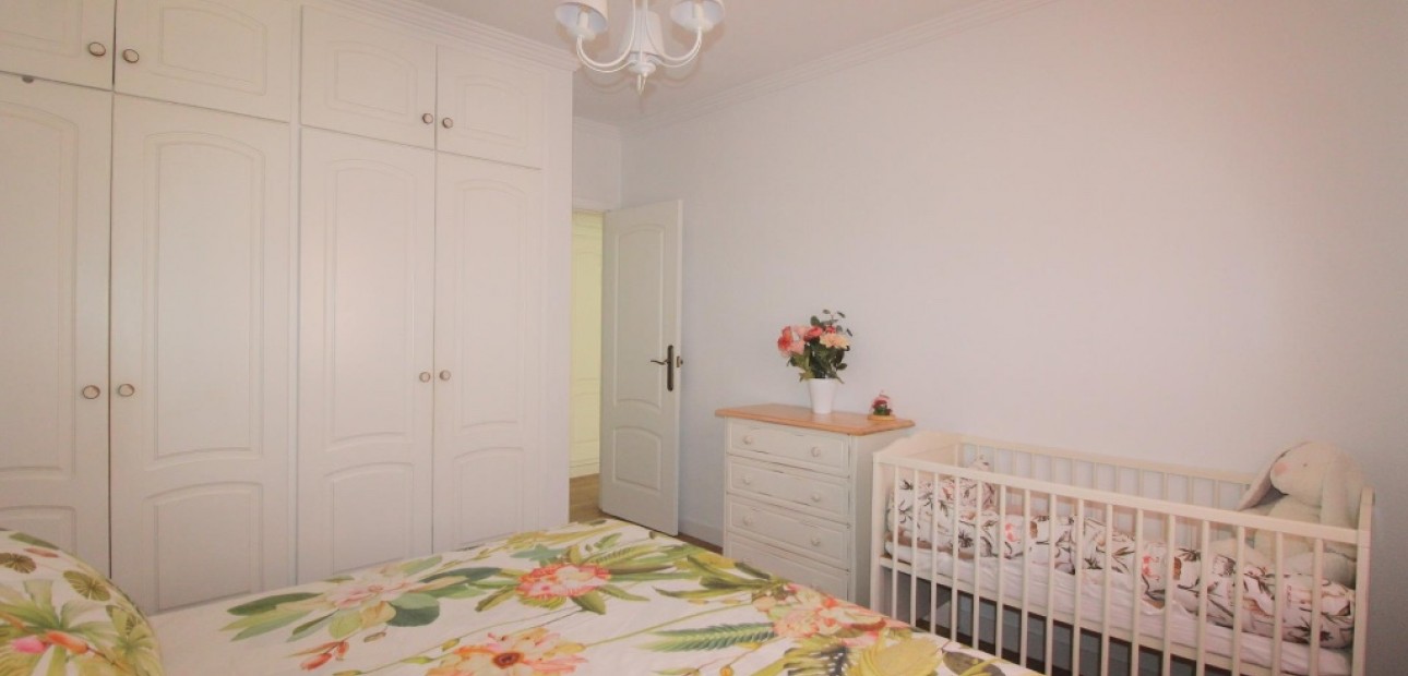 Herverkoop - Appartement / flat -
Torrevieja - La veleta