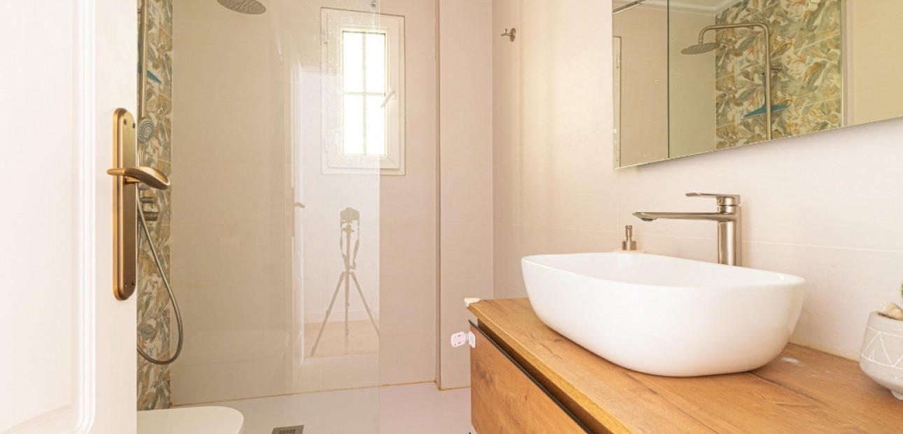 Herverkoop - Appartement / flat -
Torrevieja - La veleta