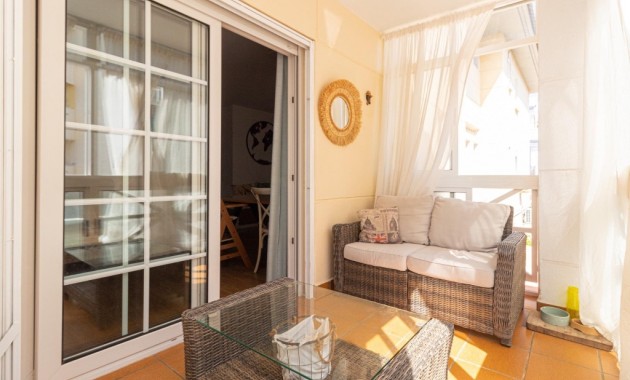 Herverkoop - Appartement / flat -
Torrevieja - La veleta