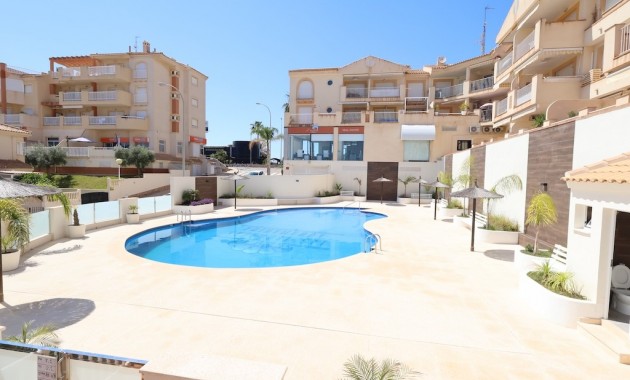 Sale - Apartment / flat -
Costa Blanca - Orihuela Costa