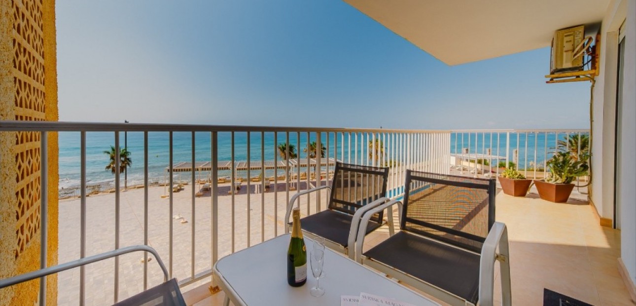 Sale - Apartment / flat -
Torrevieja