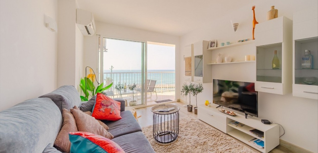 Sale - Apartment / flat -
Torrevieja