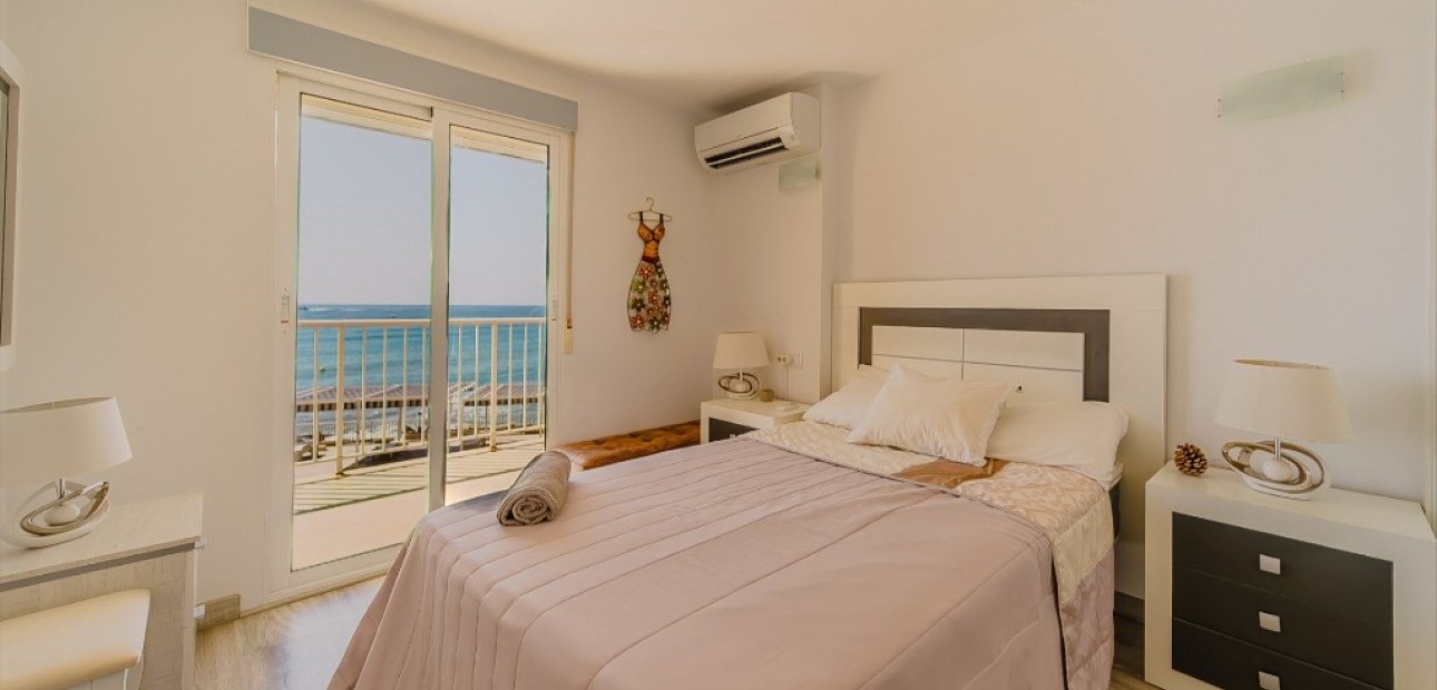 Sale - Apartment / flat -
Torrevieja